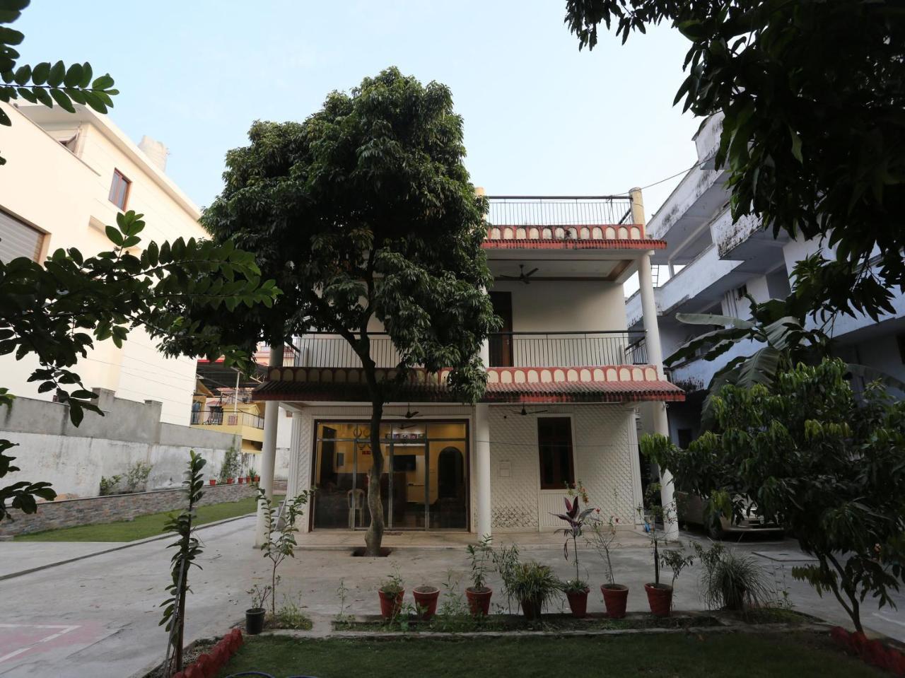Oyo 10448 Green View Home Stay Dehradun Exterior foto
